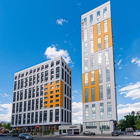 Tau Tengry Nur-Sultan  Exterior photo